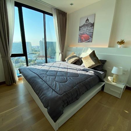 The Astra Luxury Condo In Town チエンマイ エクステリア 写真