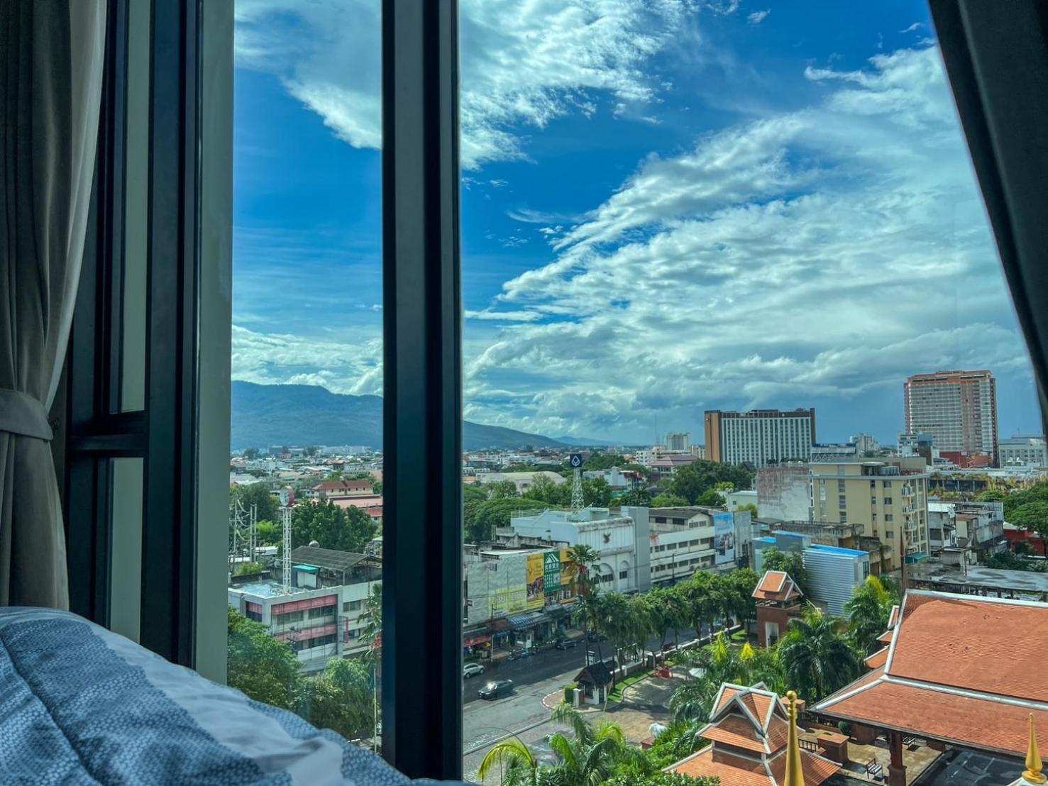 The Astra Luxury Condo In Town チエンマイ エクステリア 写真