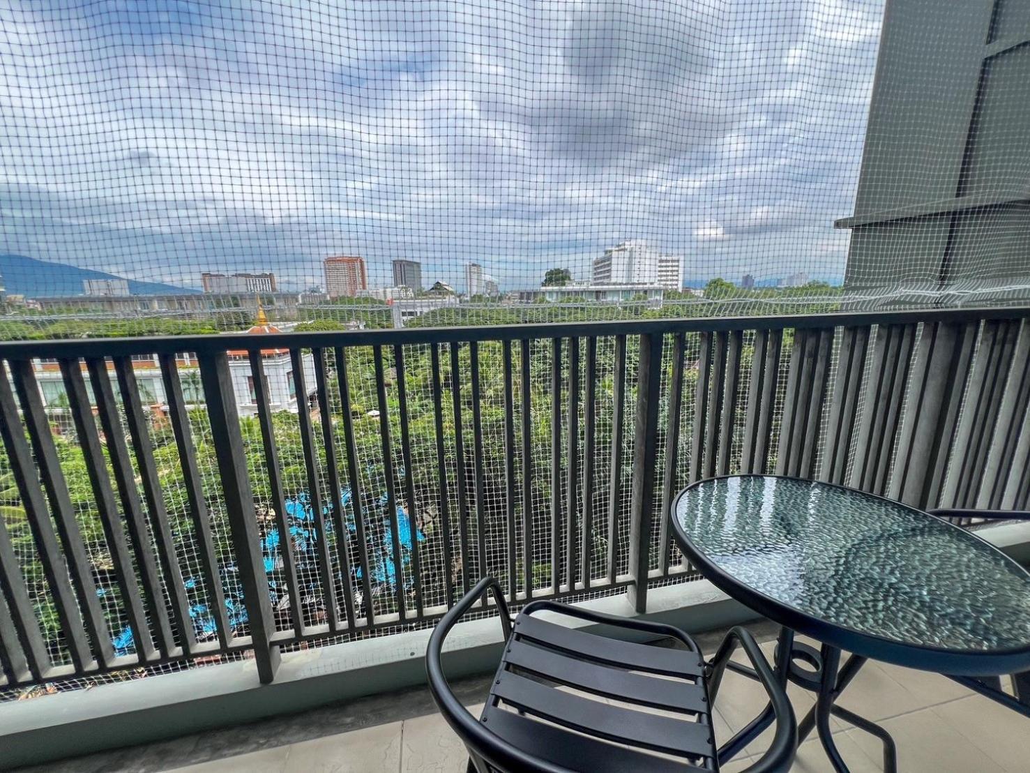 The Astra Luxury Condo In Town チエンマイ エクステリア 写真